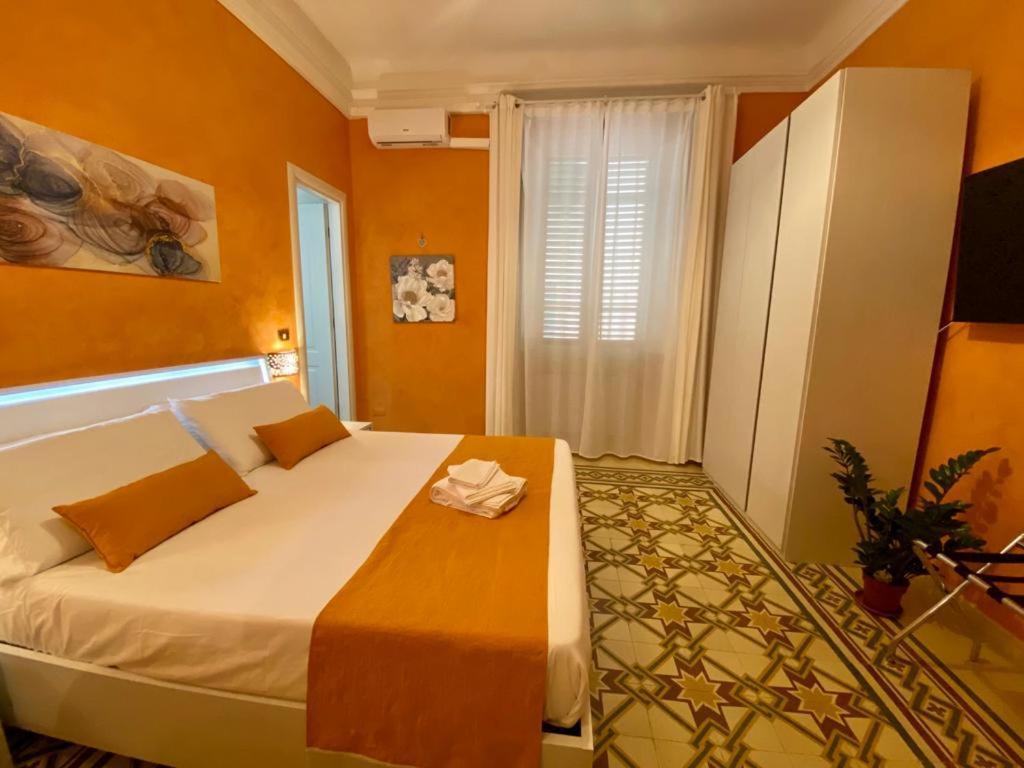 B&B Suleima Messina Exteriör bild